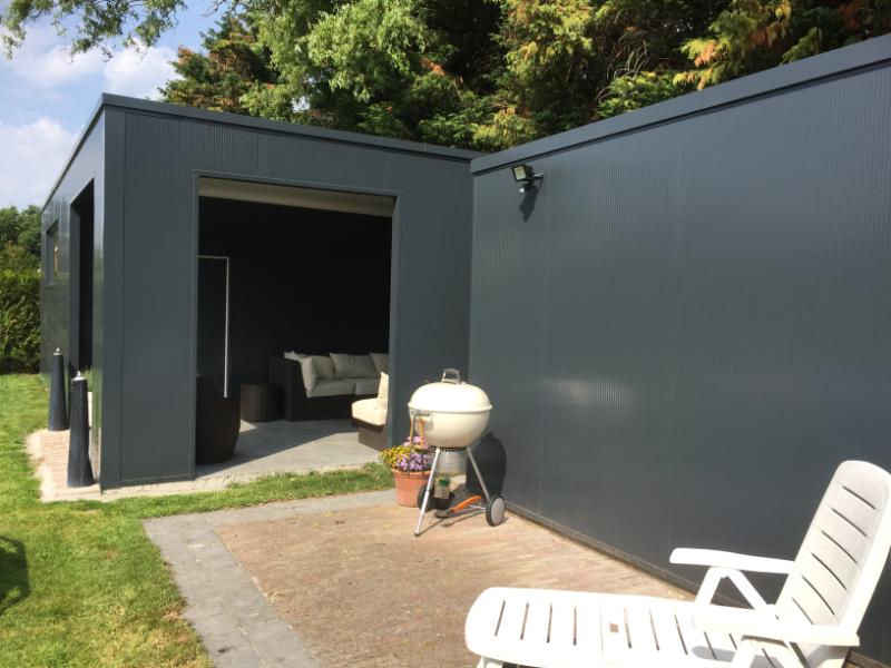 naert-kristof-bouwen-en-verbouwen-met-geisoleerde-sandwichpanelen-toepassing-gevelbekleding-01