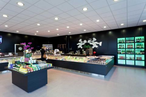 naert-kristof-bouwen-en-verbouwen-met-geisoleerde-sandwichpanelen-interieur-afwerking-en-binnen-inrichting-02