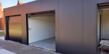 naert-kristof-bouwen-en-verbouwen-met-geisoleerde-sandwichpanelen-toepassing-en-diensten-garages-en-garageboxen-voorbeeld-01
